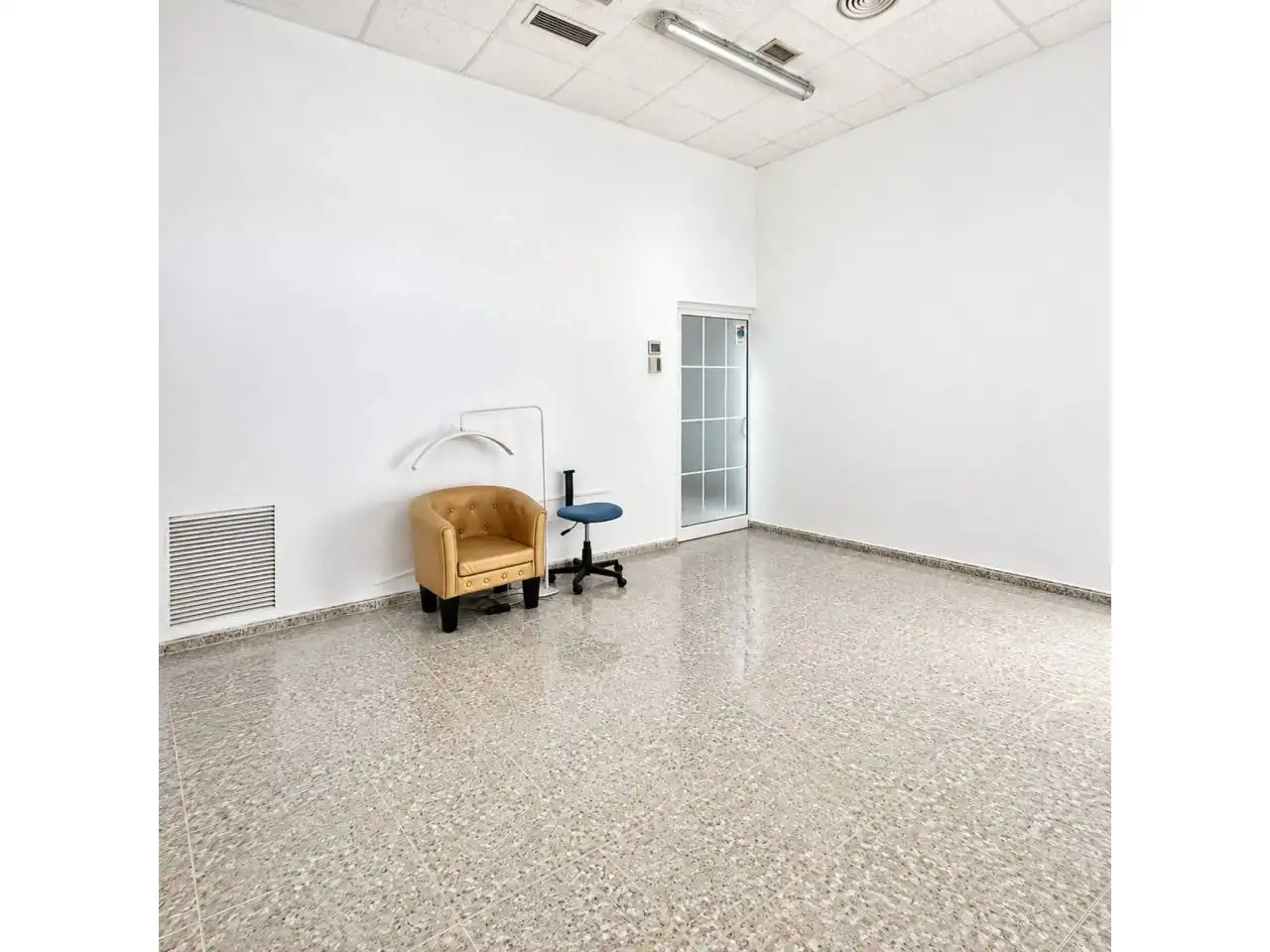 Business premises for sale in Calle Gabriel Miro 36, imagen 18