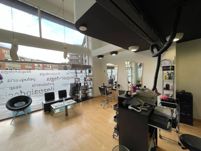 Local comercial en Alquiler en Laudio / Llodio