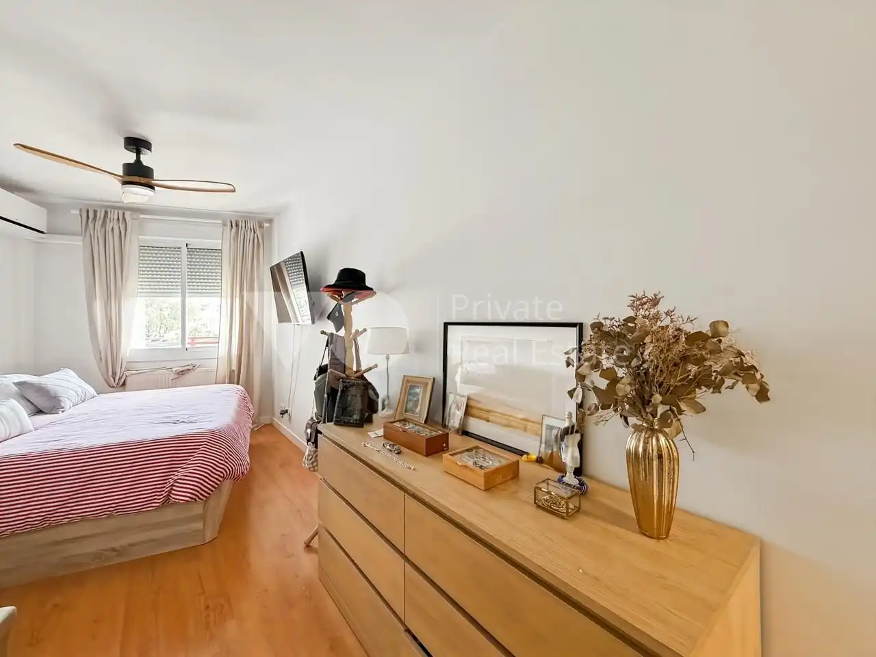 Habitación de Piso en venta en Majadahonda con Aire acondicionado, Calefacción y Terraza