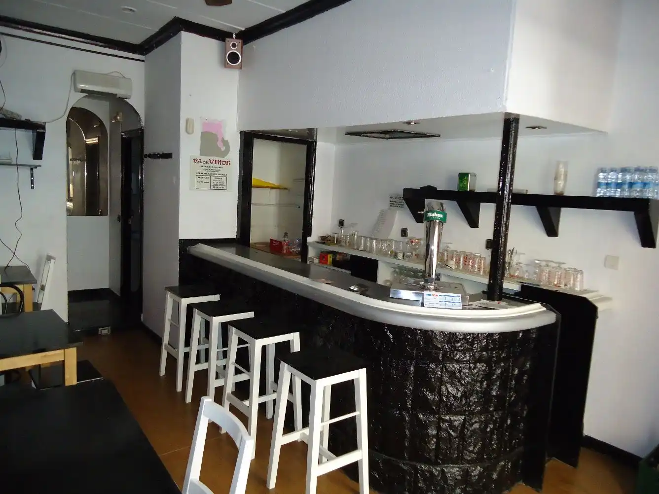 Local comercial de lloguer a Calle de Víctor Sáenz, imagen 6