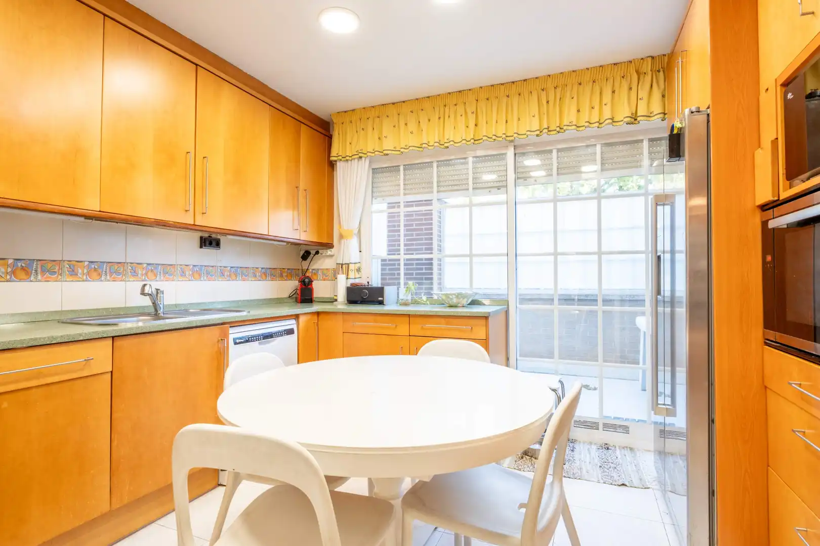 Kitchen of Detached homes for sale in Zaragoza  with Air Conditioner, Heating and Community pool