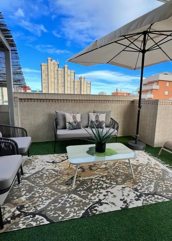 Terraza de Ático en venta en Gandia con Aire acondicionado, Terraza y Amueblado