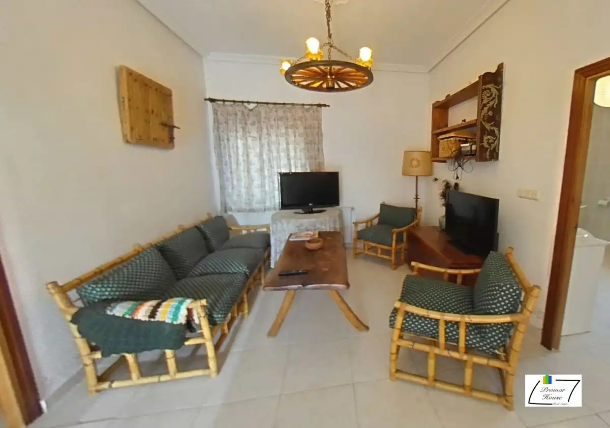 Sala de estar de Casa o chalet en venta en Muñogrande con Calefacción, Jardín privado y Trastero