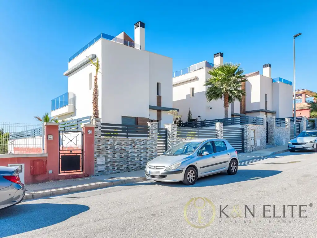Casa amb piscina en venda a Balcón de Finestrat - Terra Marina, imagen 26