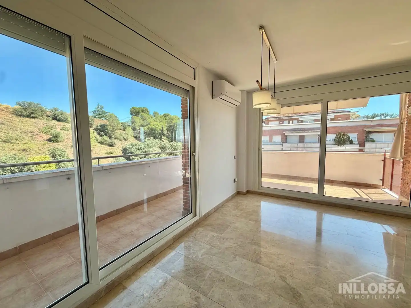 Balcony of Attic for rent in Manresa  with Air Conditioner, Heating and Terrace