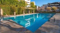 Piscina de Pis de lloguer en Alella amb Aire condicionat, Calefacció i Moblat