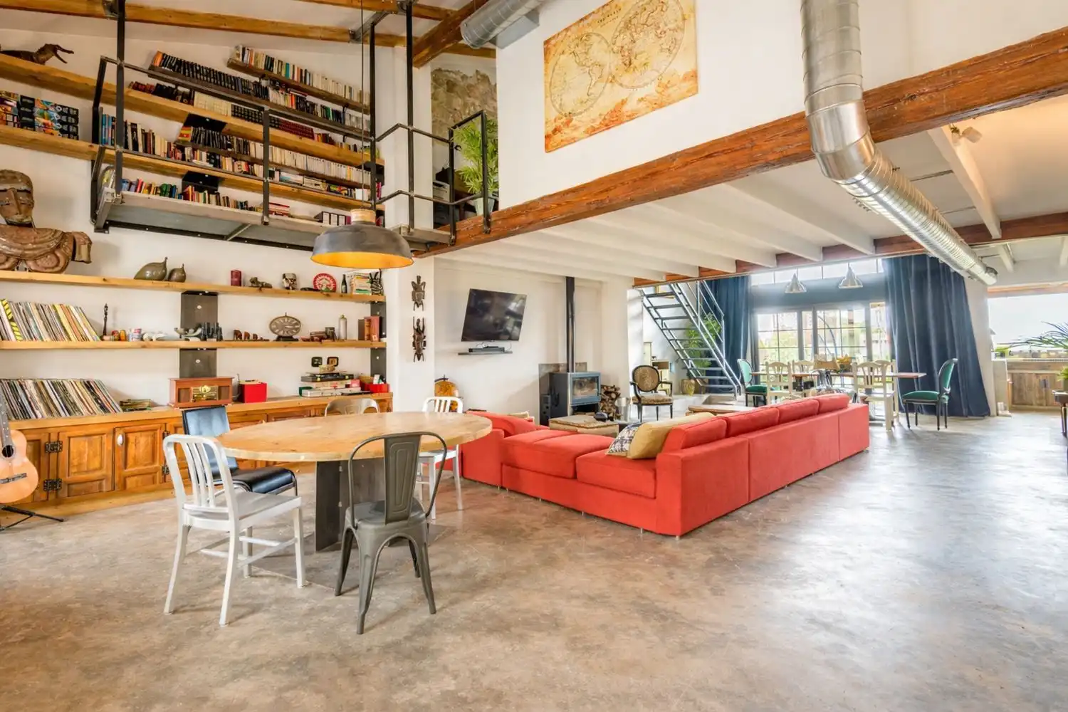 Sala d'estar de Casa adosada en venda en Alicante / Alacant amb Aire condicionat, Jardí privat i Terrassa