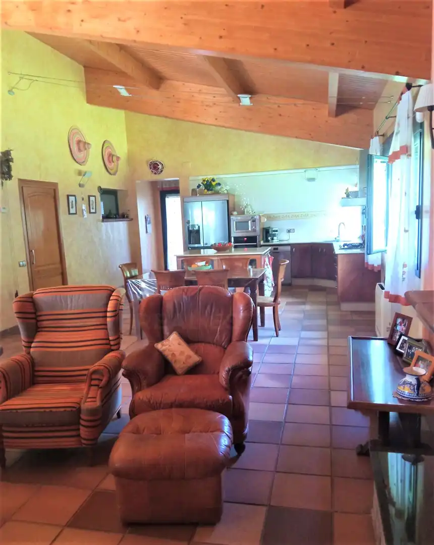 Kitchen of Houses for sale in Móra d'Ebre  with Air Conditioner, Heating and Swimming Pool