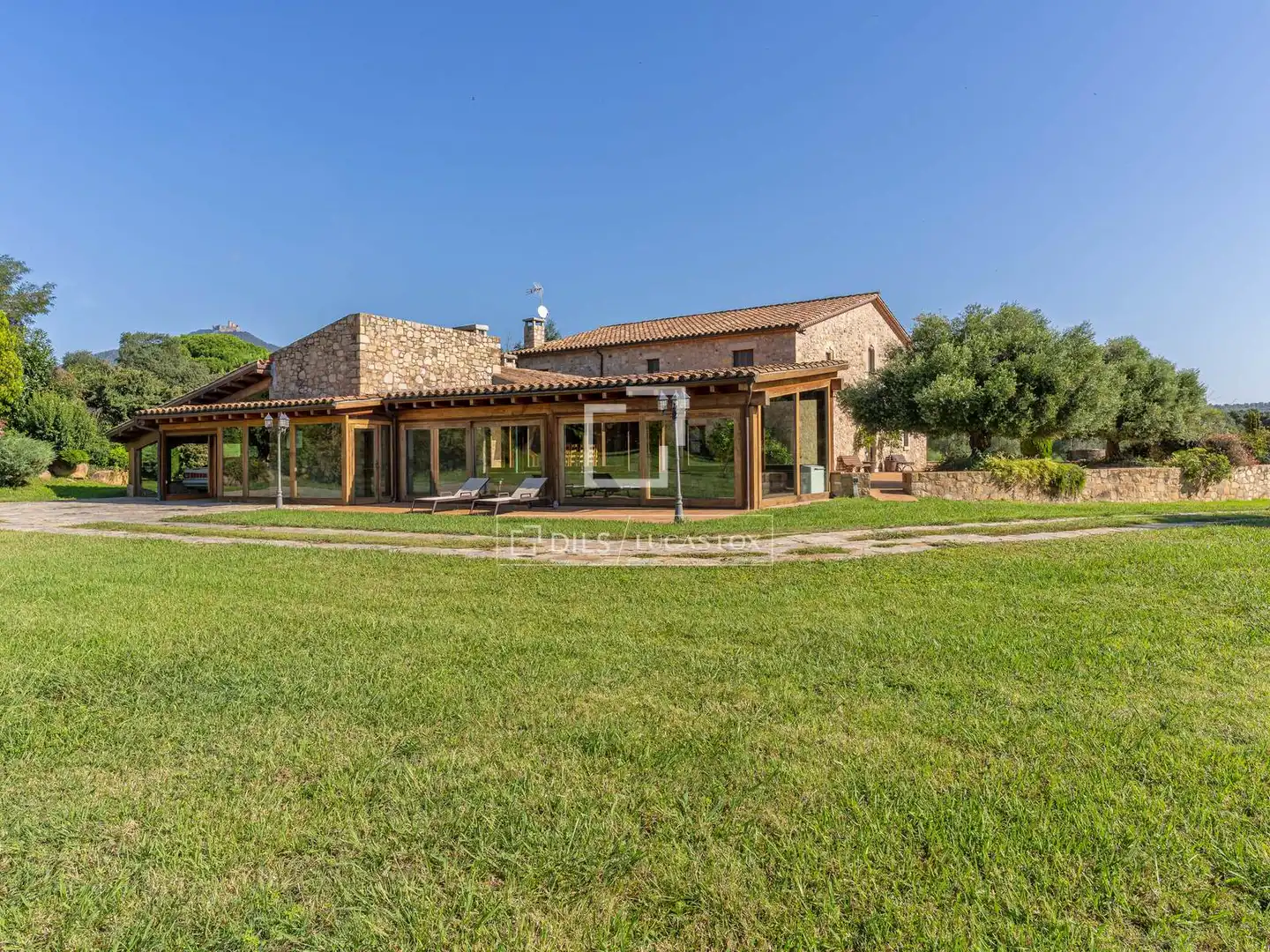 Garden of Country homes for sale in Breda  with Air Conditioner, Heating and Private garden
