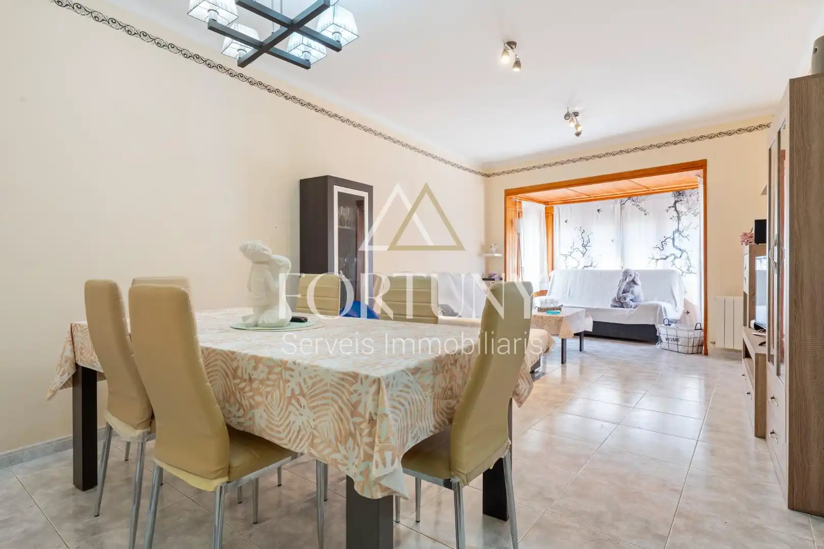 Vista exterior de Casa o chalet en venta en Benissanet con Terraza