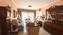 Living room of Flat for sale in  Sevilla Capital  with Terrace
