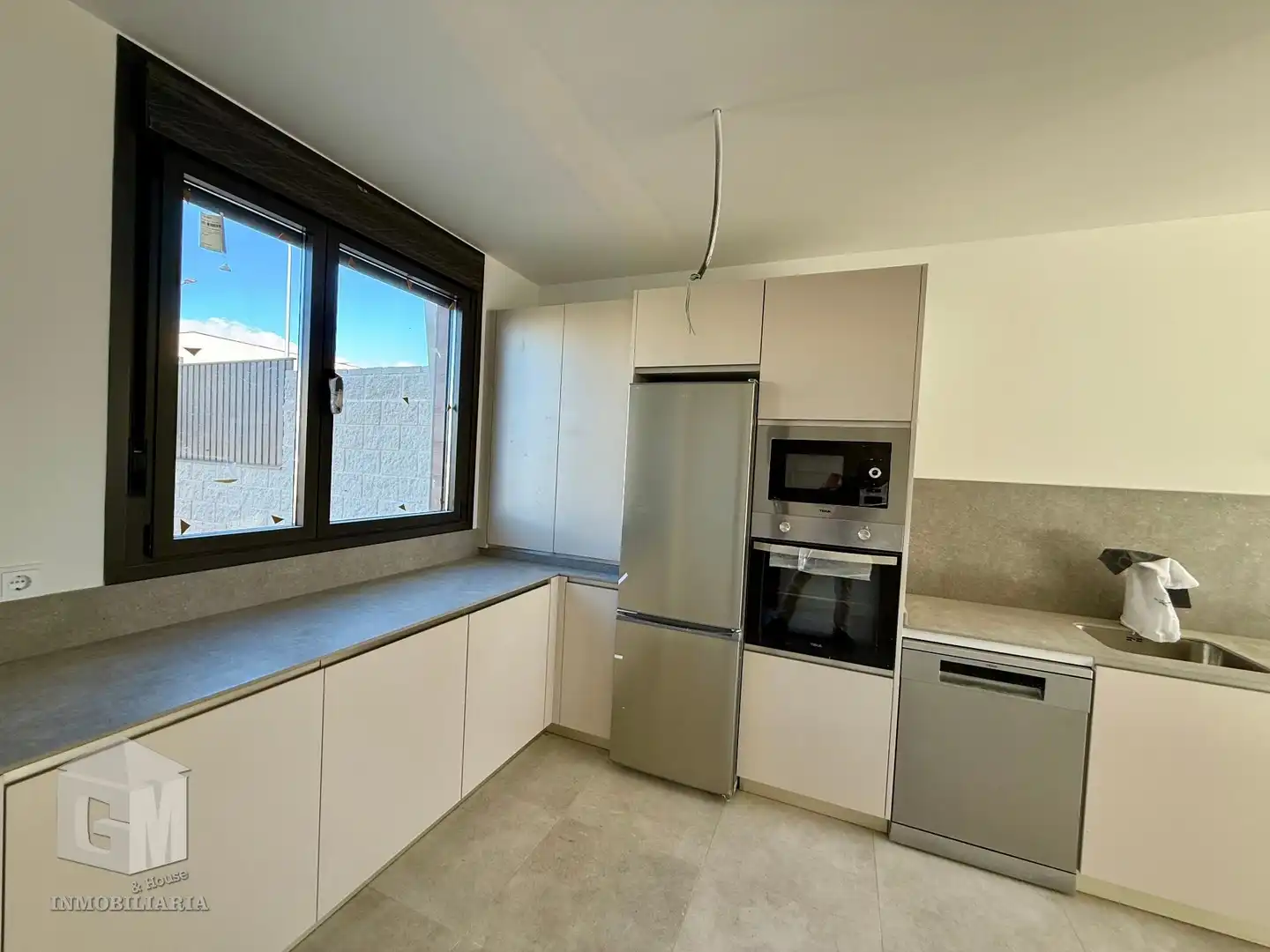Cocina de Casa adosada en venta en Villaviciosa de Odón con Calefacción, Jardín privado y Terraza