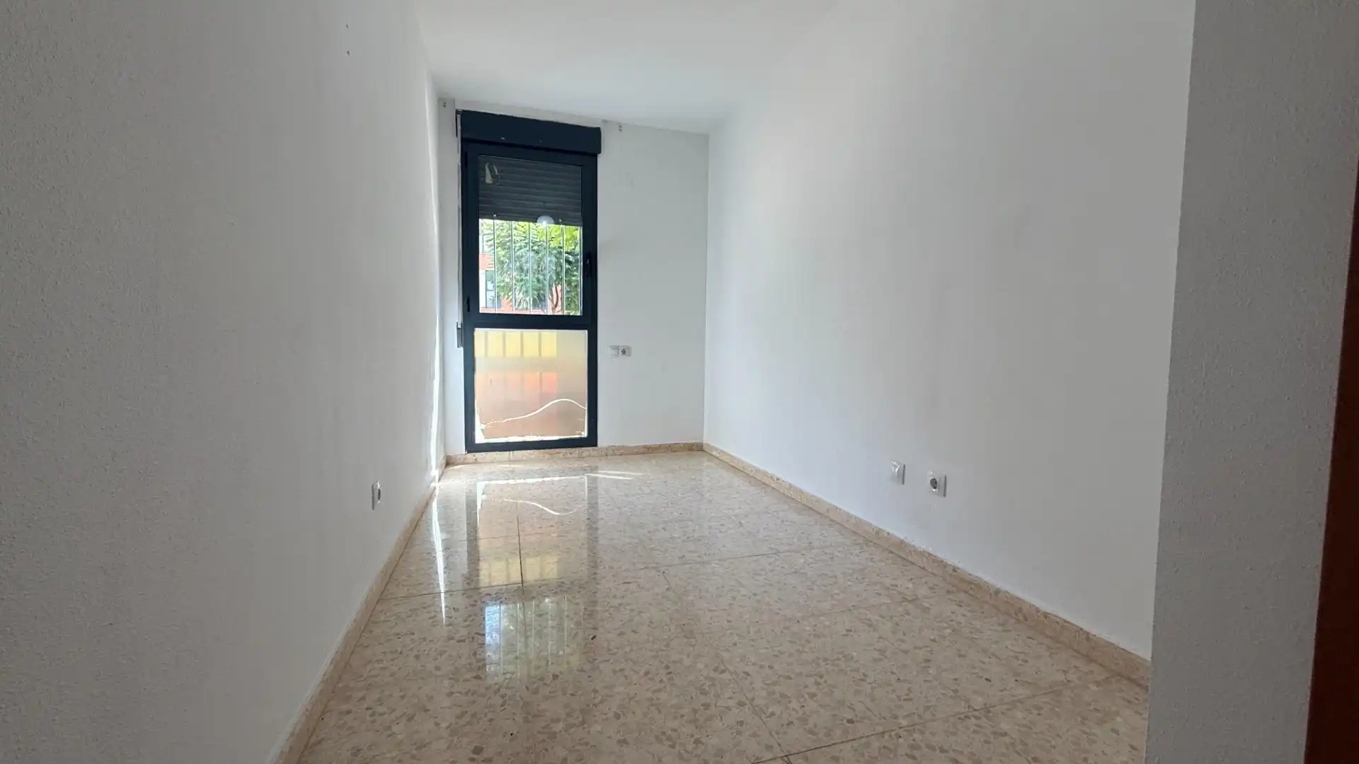 Habitación de Planta baja en venta en Paiporta con Aire acondicionado, Calefacción y Terraza