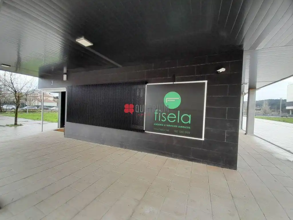 Oficina en venta en Santiago de Compostela  con Aire acondicionado y Calefacción