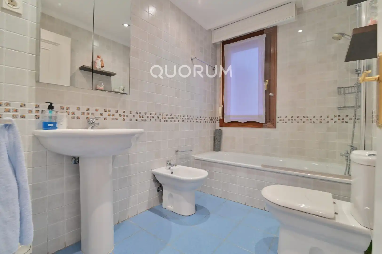 Baño de Piso en venta en Berango con Calefacción, Terraza y Trastero