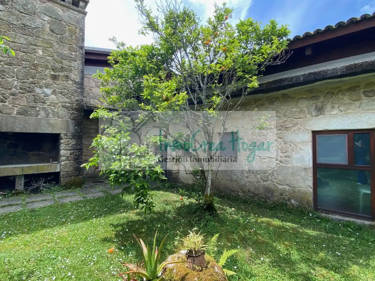 Finca rústica en venda en Tomiño amb Calefacció, Jardí privat i Terrassa