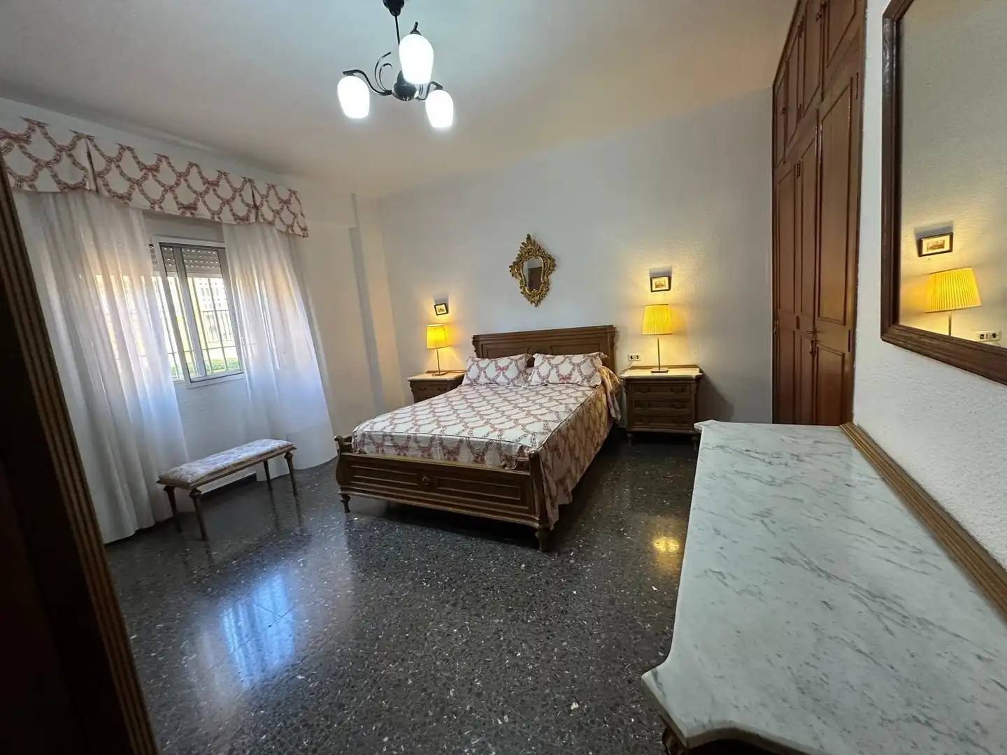Habitación de Piso en venta en Alcantarilla con Aire acondicionado, Terraza y Amueblado