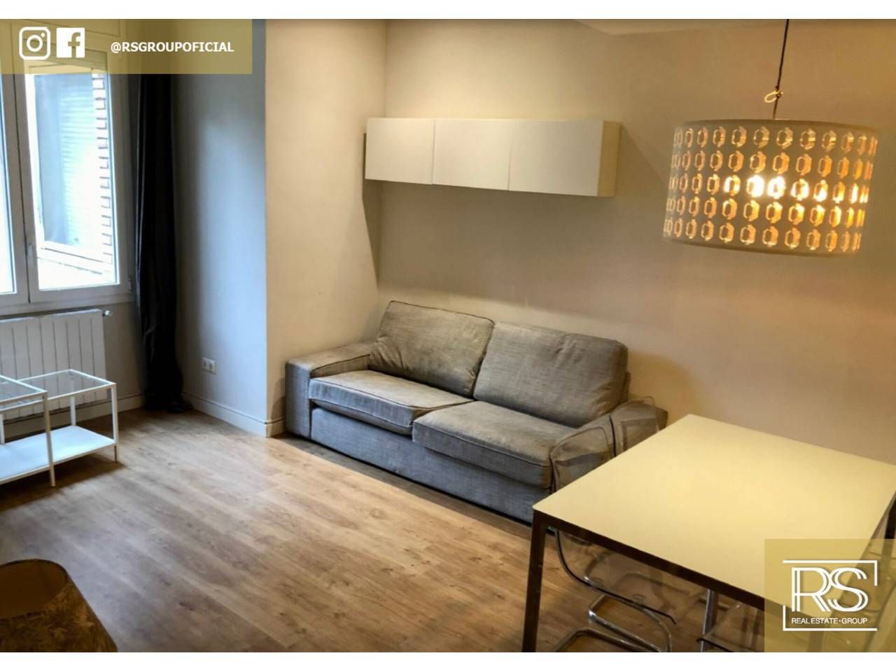 Living room of Flat to rent in L'Hospitalet de Llobregat  with Air Conditioner, Heating and Parquet flooring