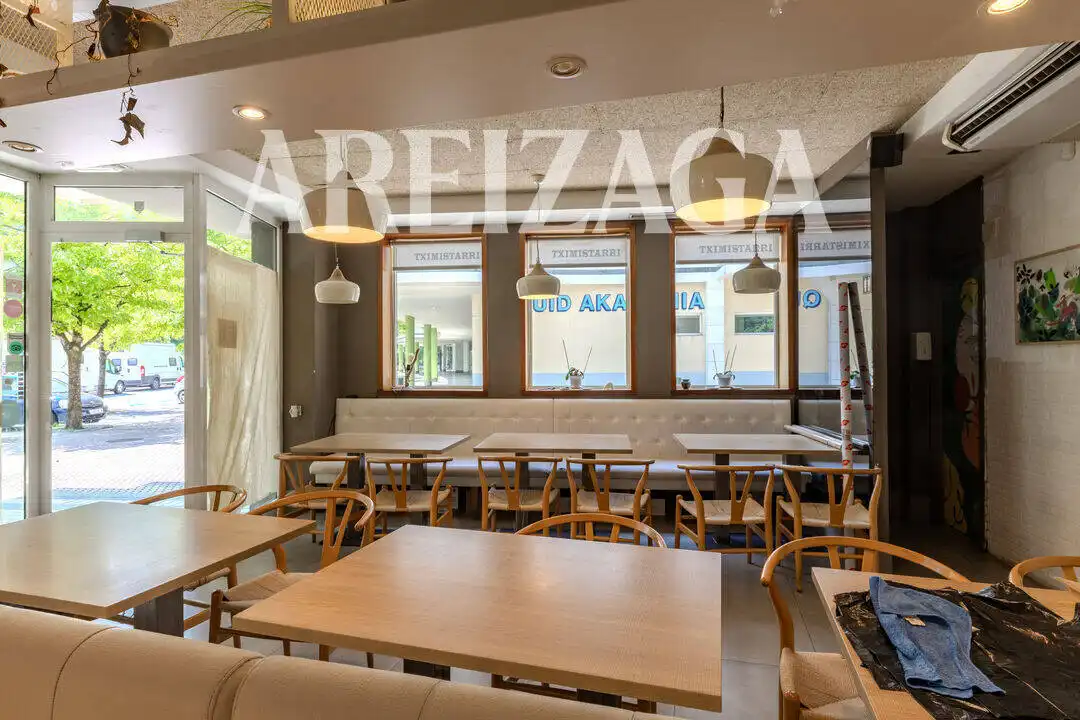 Local de lloguer en Donostia - San Sebastián 