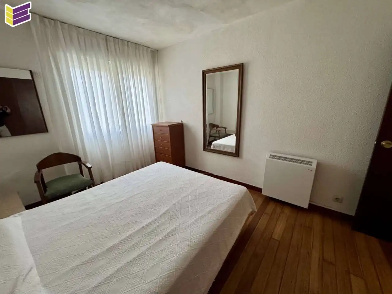 Habitación de Piso en venta en Baiona con Calefacción, Parquet y Amueblado