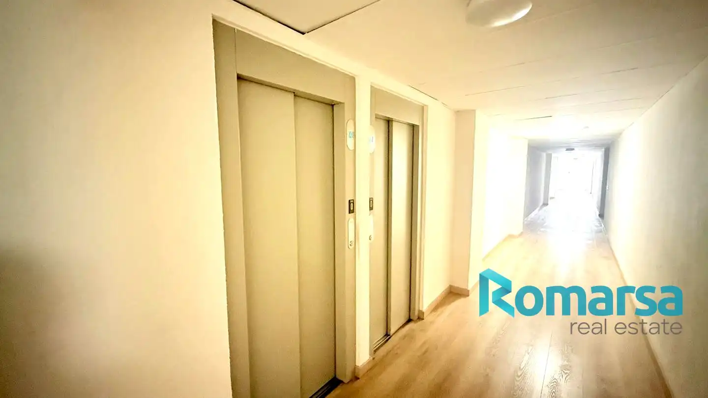 Piso en venta en Ávila con Calefacción, Parquet y Amueblado