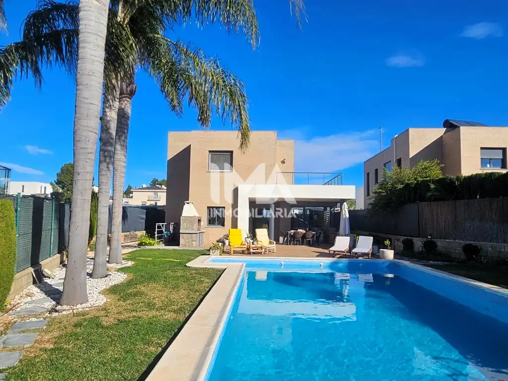 Villa mit Terrasse zum Verkauf in San Antonio de Benagéber