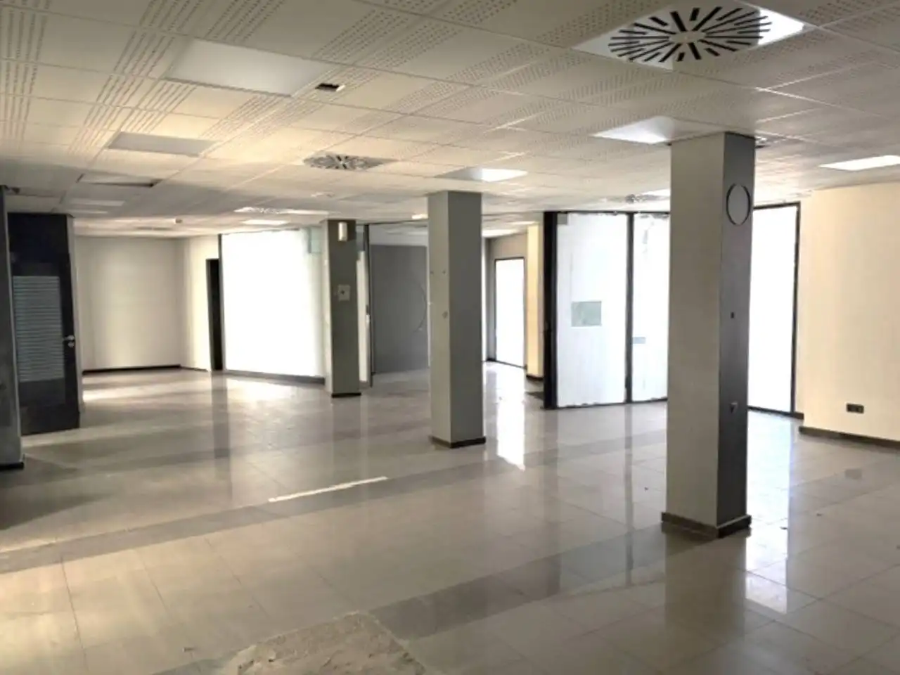 Local commercial à vendre à Torelló, imagen 9