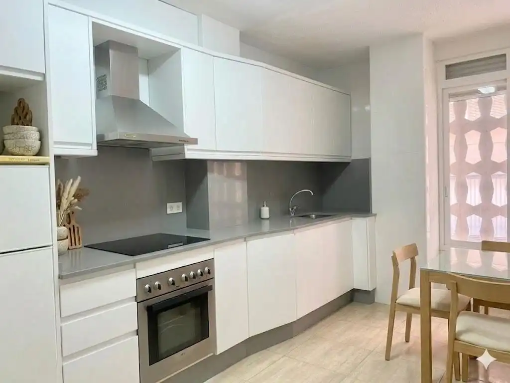 Appartamento con terrazza in vendita a Casco Antiguo, imagen 14