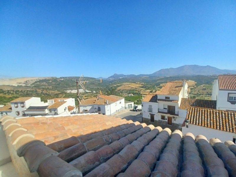 Vista exterior de Casa adosada en venda en Manilva amb Terrassa