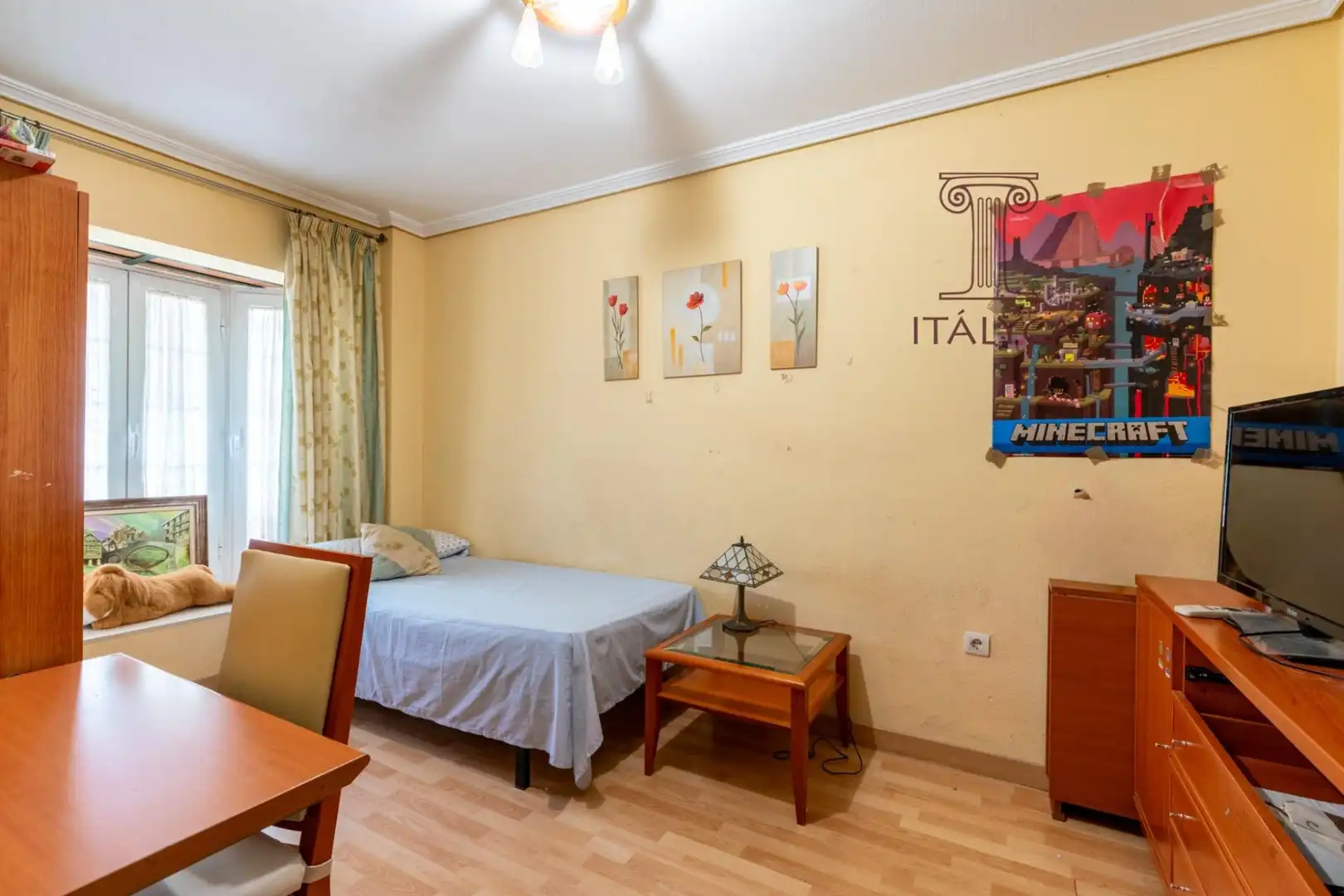 Habitación de Casa adosada en venta en Tomares con Aire acondicionado, Terraza y Trastero