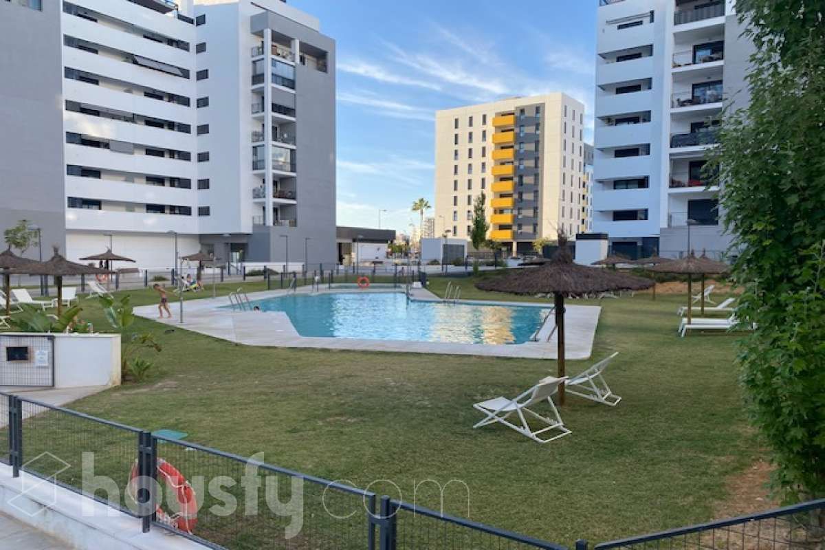 Swimming pool of Flat to rent in Dos Hermanas  with Air Conditioner, Heating and Terrace