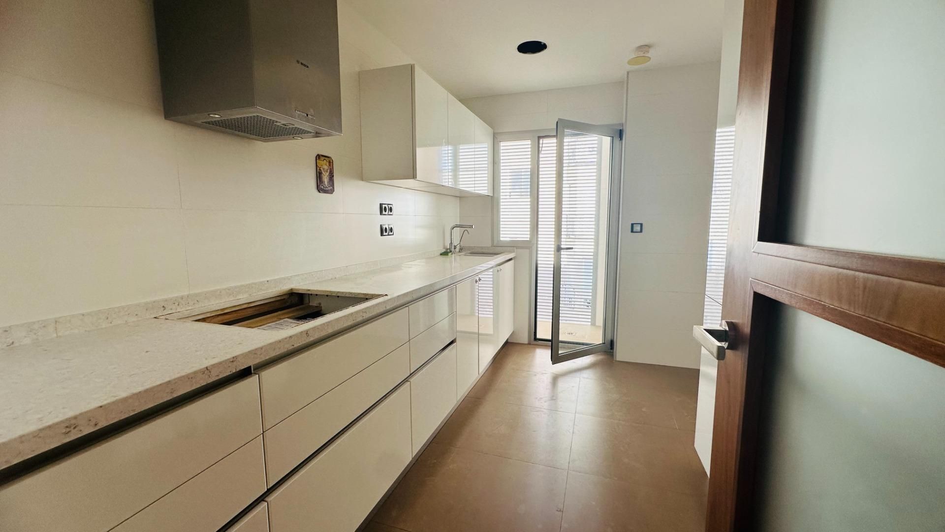 Kitchen of Flat for sale in Elche / Elx  with Air Conditioner and Heating