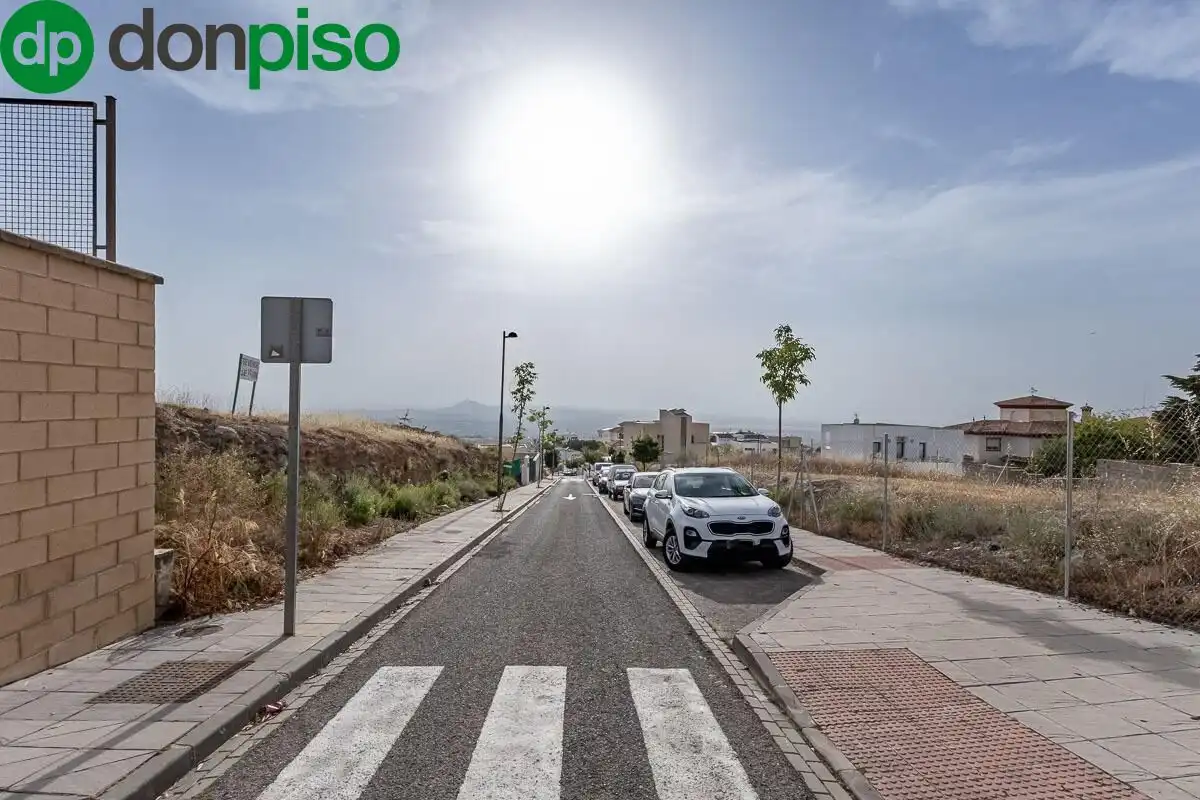 Residential for sale in Calle Pinos Puente, 20, Altos de la Zubia