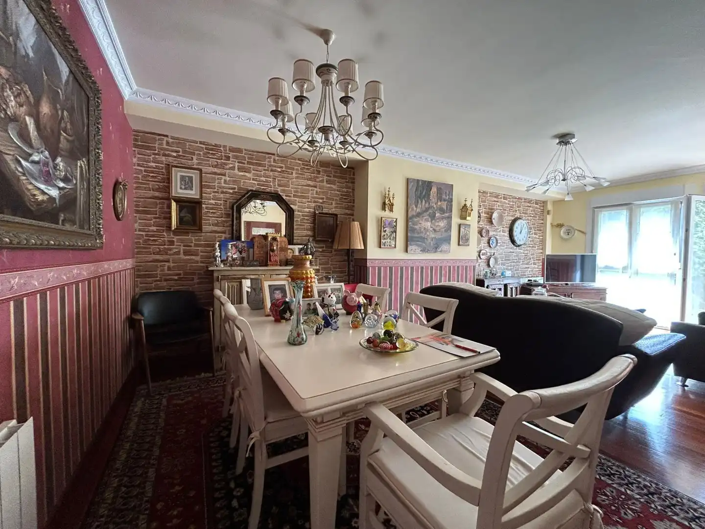 Comedor de Casa adosada en venta en Artziniega con Calefacción, Jardín privado y Terraza