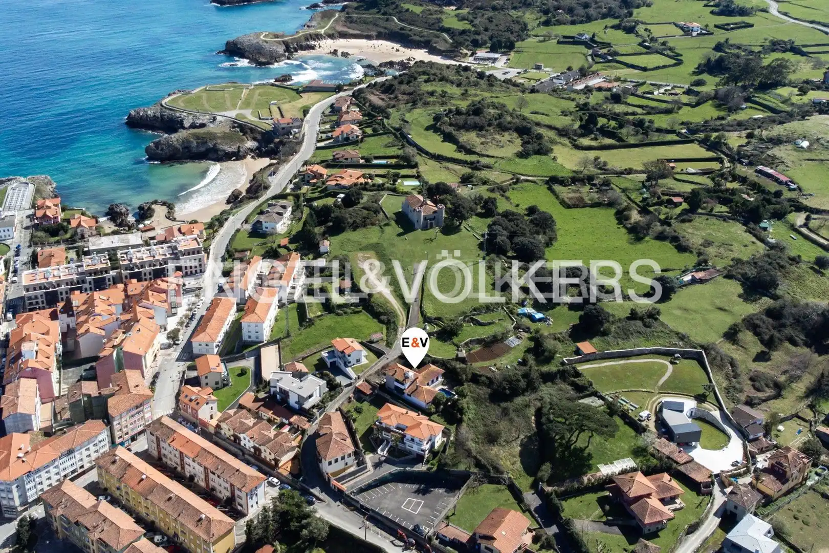 Houses for sale in Llanes  with Heating, Private garden and Terrace