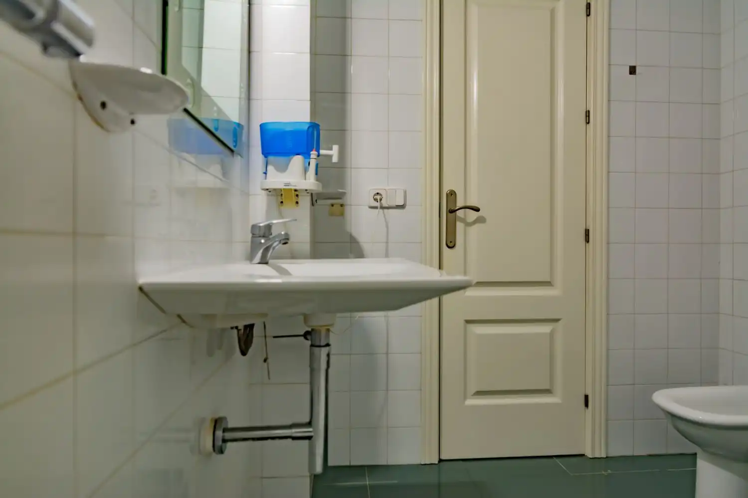 Bathroom of Flat for sale in Nervión