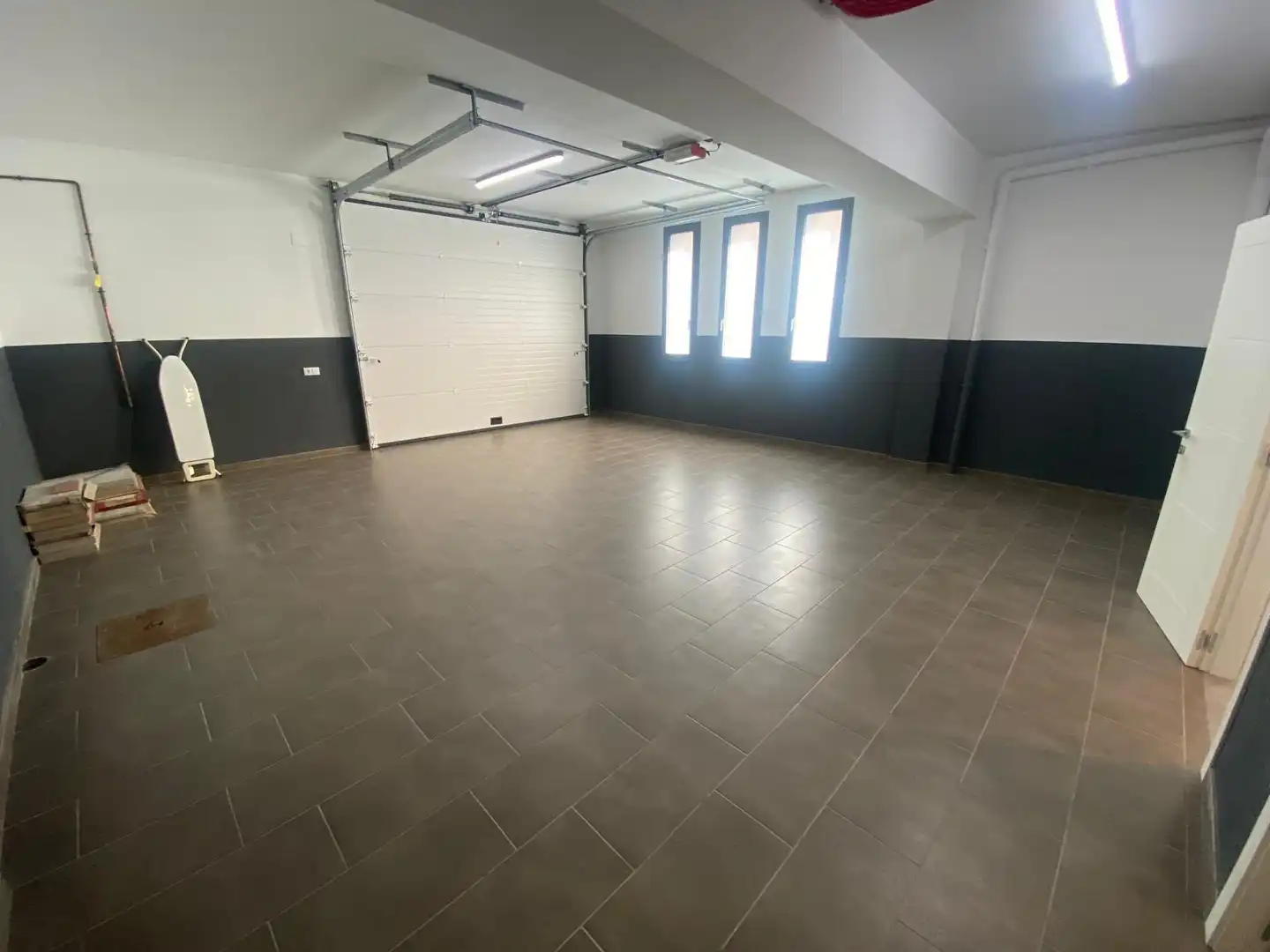 Casa adosada en venta en Vic con Calefacción, Jardín privado y Terraza