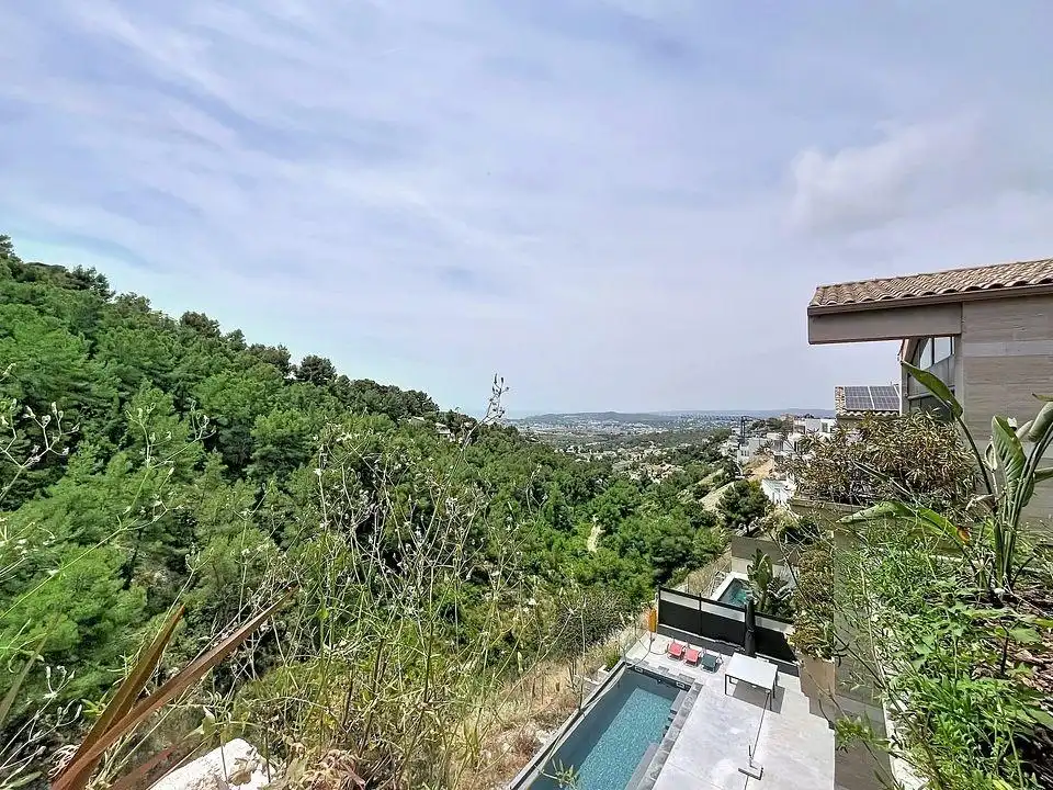 Vista exterior de Casa o xalet en venda en Sitges amb Aire condicionat, Calefacció i Jardí privat