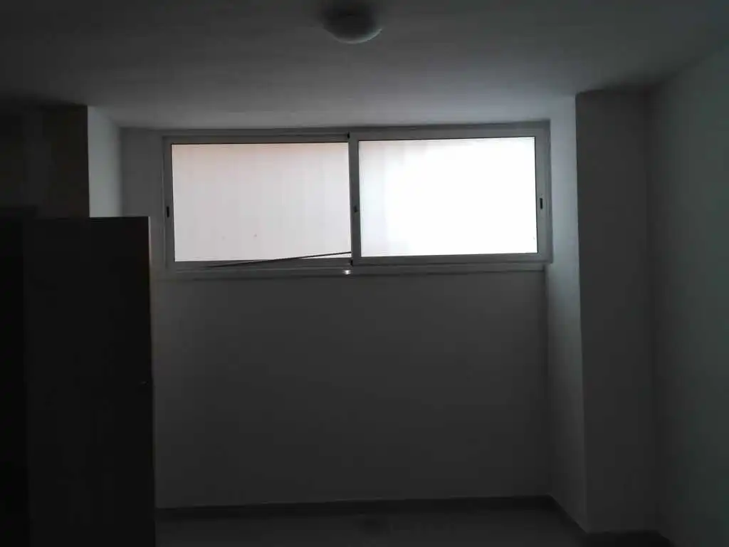 Local comercial en venda a C/ Compositor Pau Sicaret, imagen 5