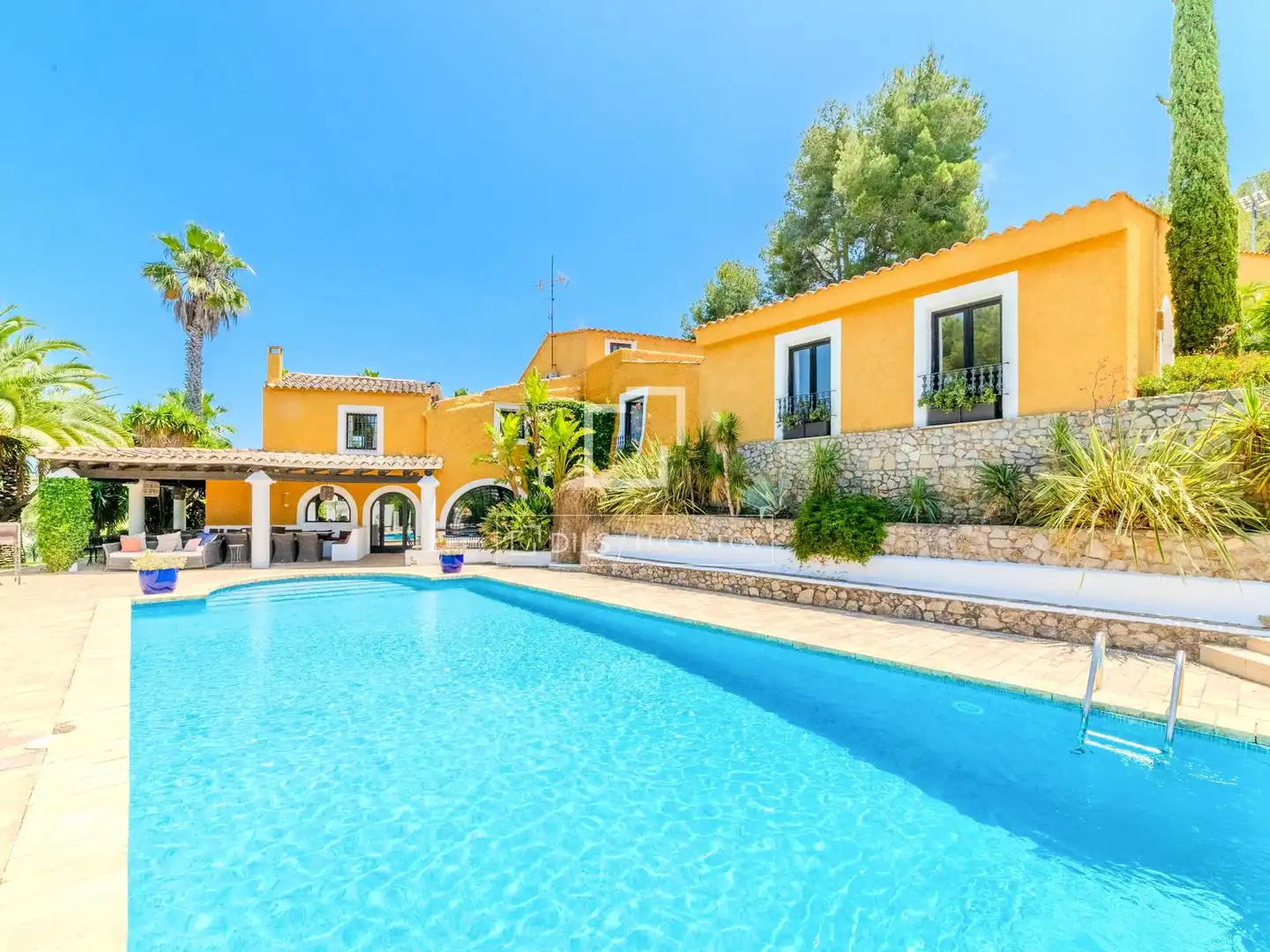 Vista exterior de Finca rústica en venta en Canyelles con Aire acondicionado, Calefacción y Jardín privado