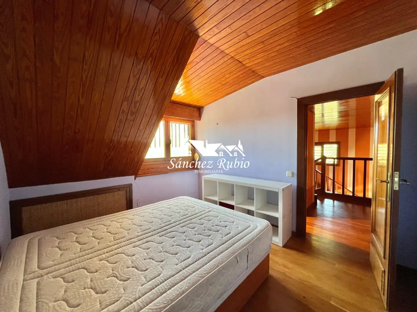 Bedroom of Houses for sale in Torrelodones  with Heating, Private garden and Parquet flooring