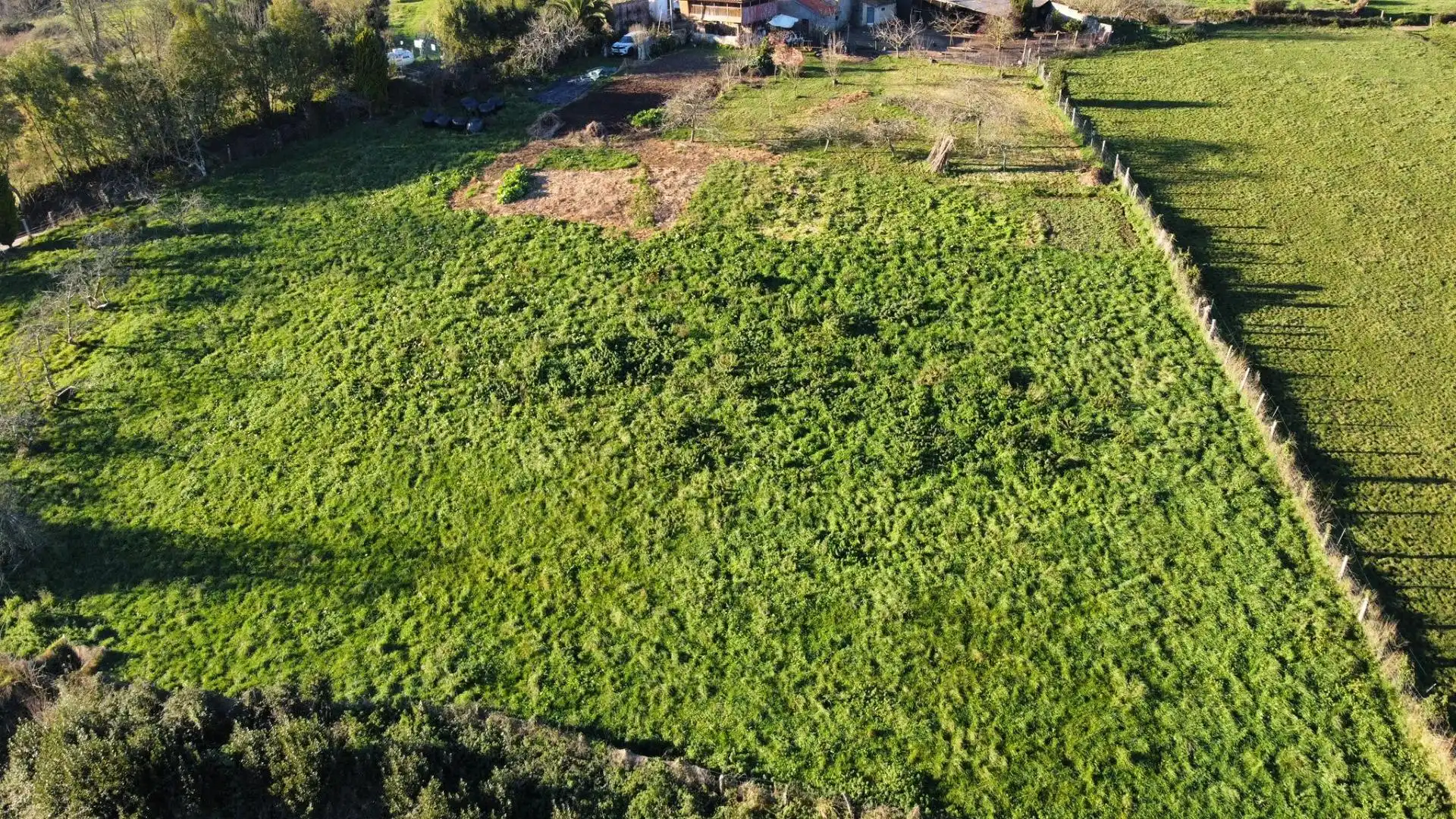 Residencial en venda en Las Regueras  
