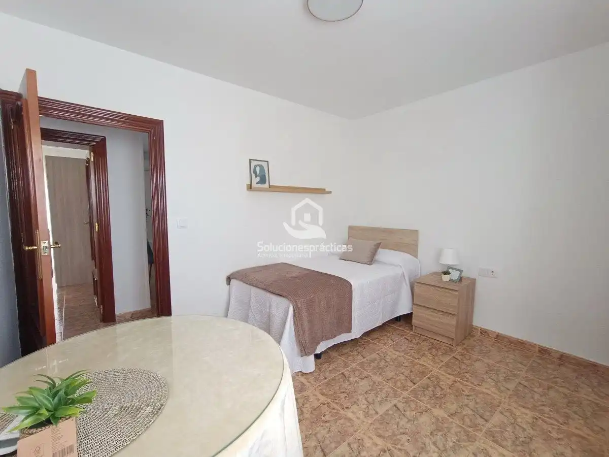 Schlafzimmer von Wohnung zur Miete in Martos mit Klimaanlage, Heizung und Terrasse