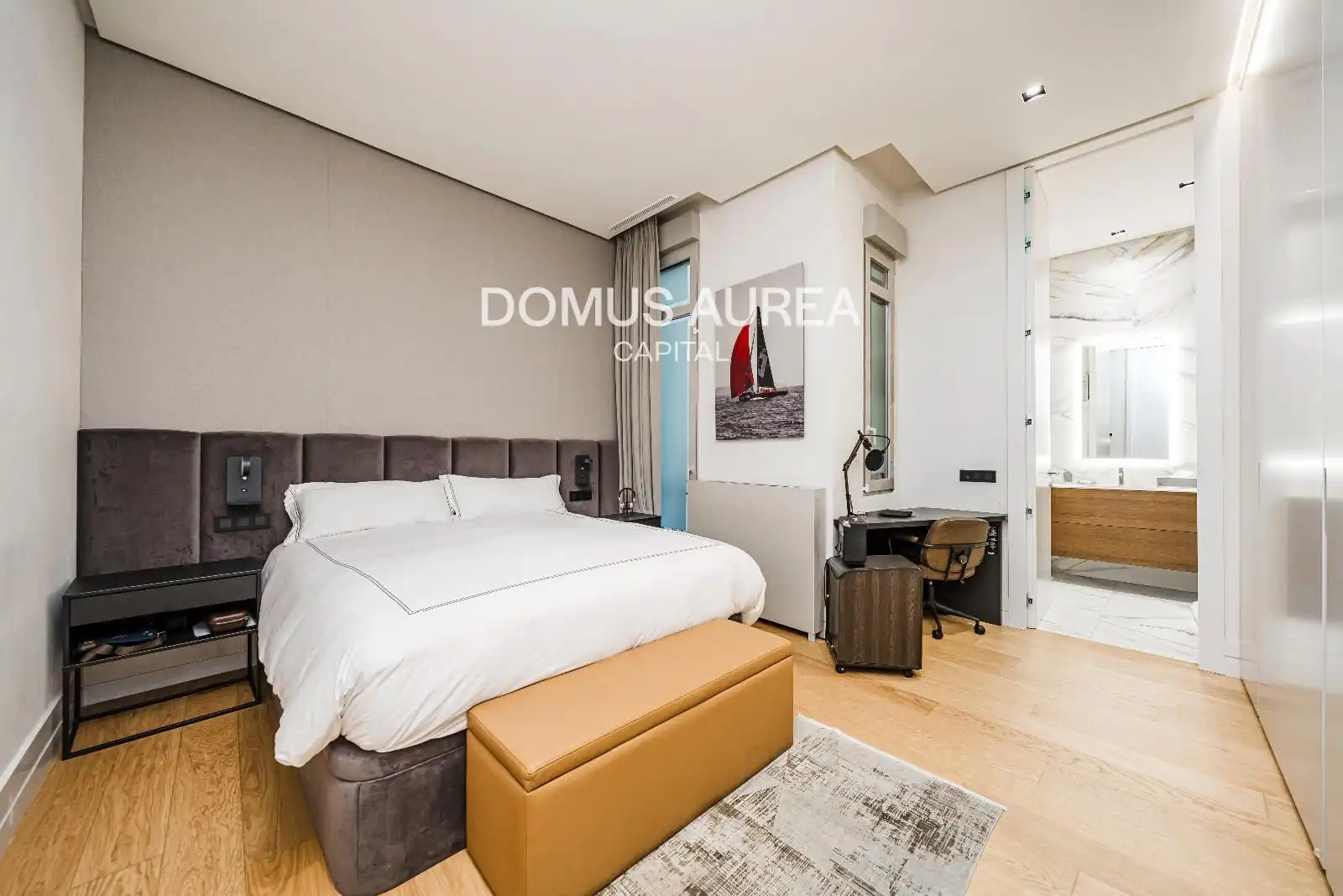 Bedroom of Flat for rent in Madrid  with Air Conditioner, Storage room and Furnished