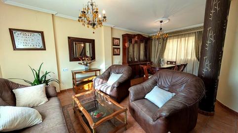 Foto 2 de Casa o xalet en venda a Acebuche, Zona Hospital, Jaén