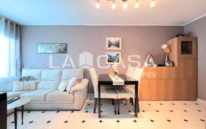 Living room of Flat for sale in Badalona  with Balcony