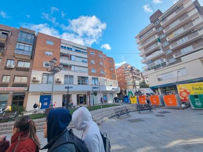 Exterior view of Flat for sale in Alcorcón  with Terrace, Oven and Balcony