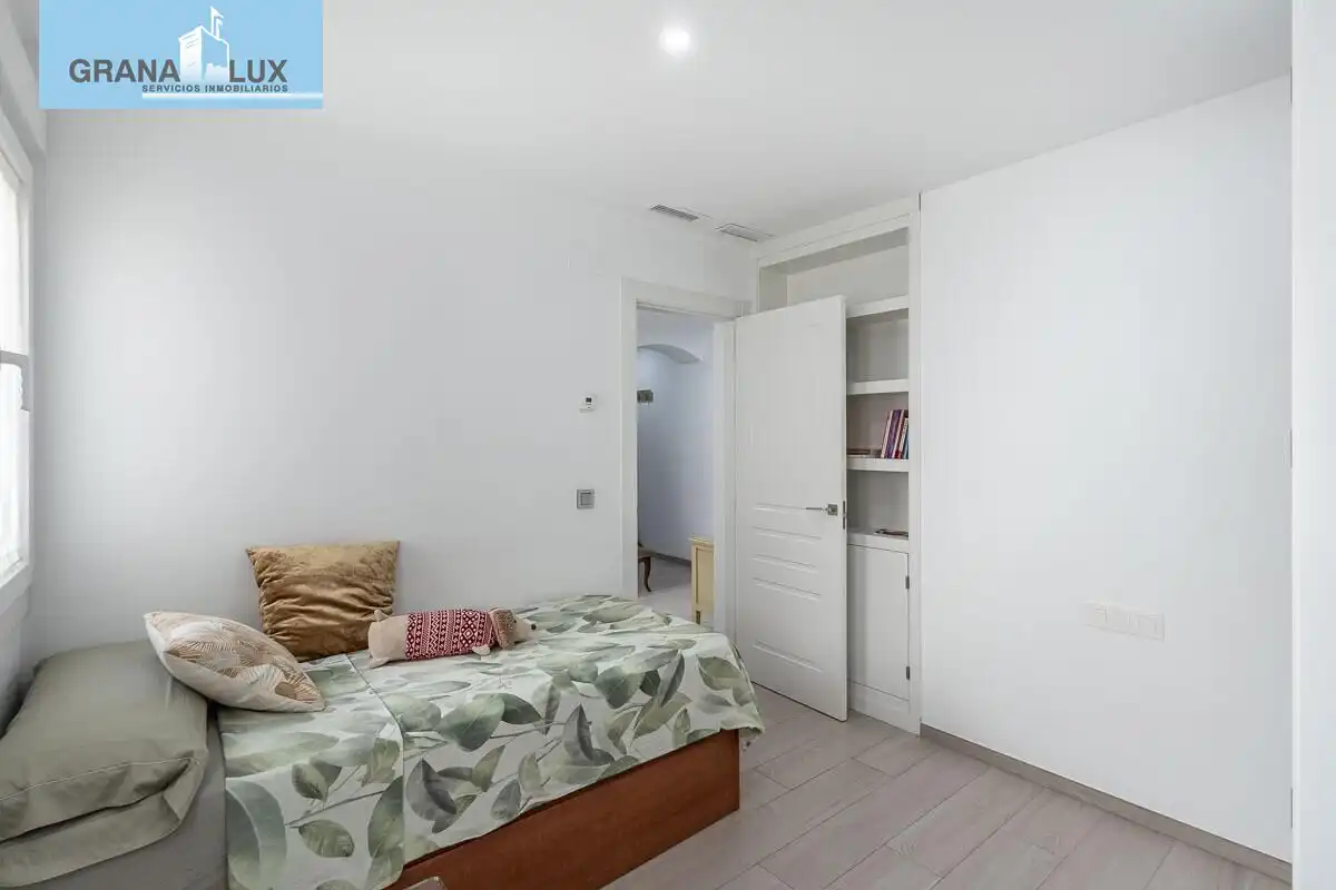 Flat with terrace for sale in Calle Recogidas, imagen 23
