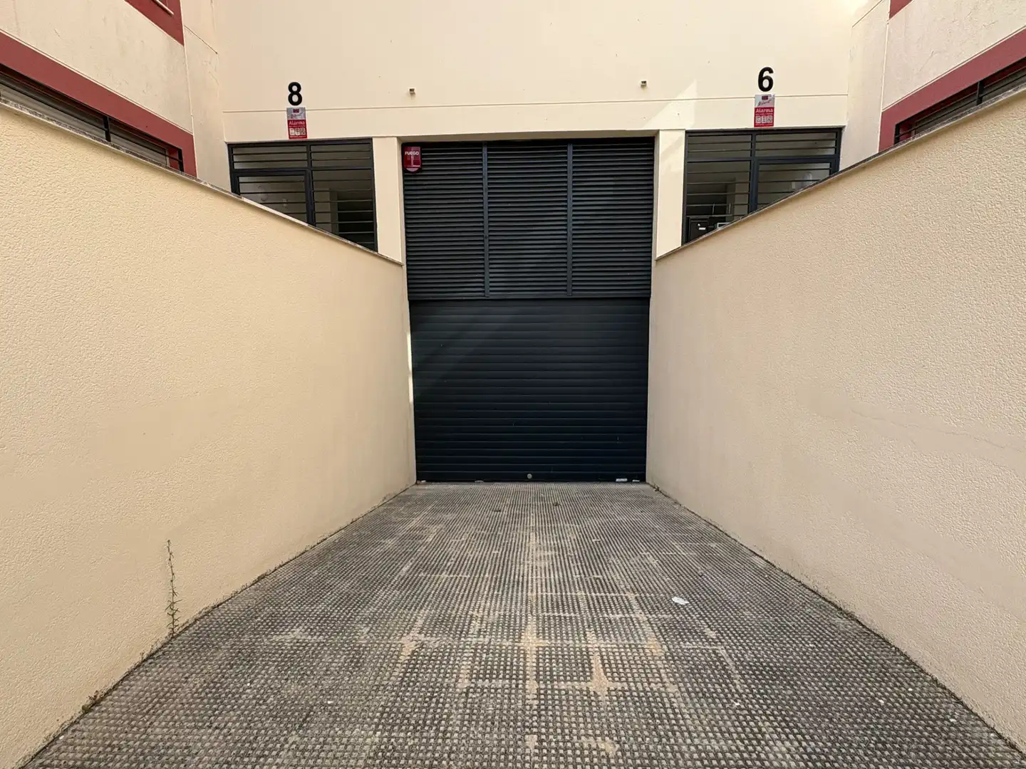 Parking of Flat for sale in La Pobla Llarga  with Air Conditioner, Heating and Terrace