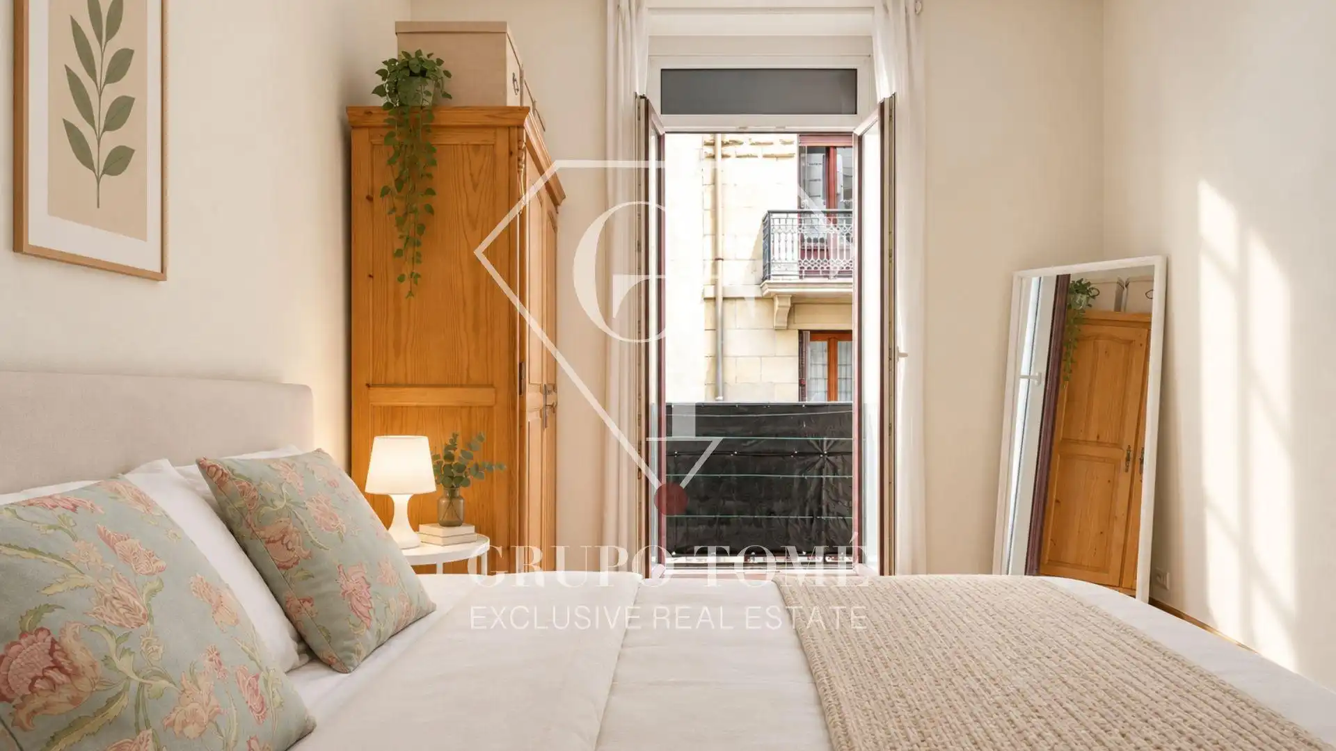 Habitación de Piso en venta en Donostia - San Sebastián  con Calefacción, Amueblado y Balcón